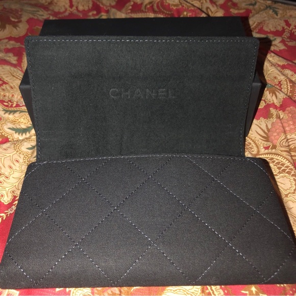 Chanel Semi Soft Eyeglass Case - Picture 3 of 3